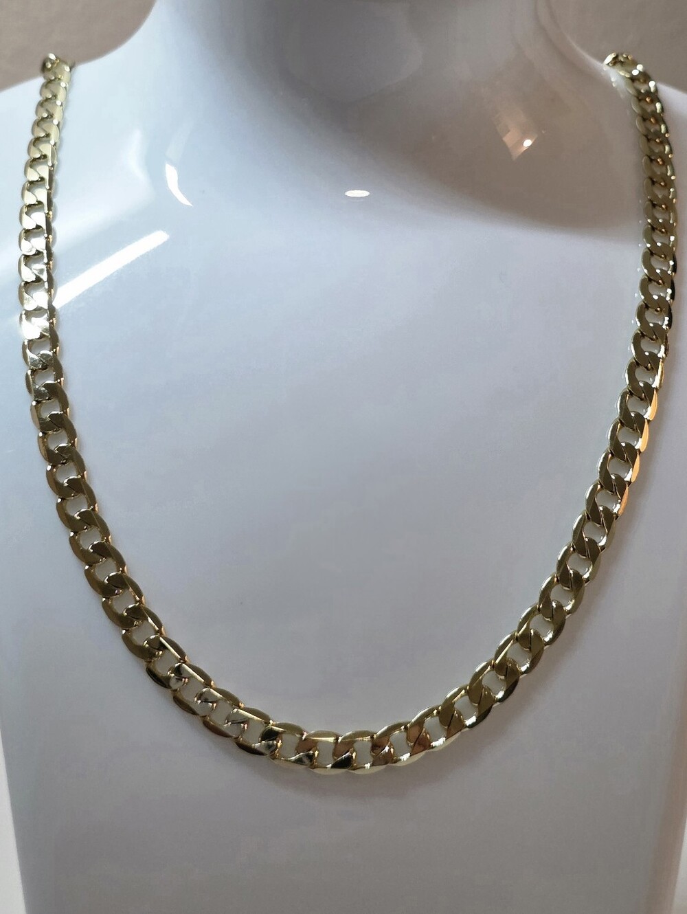 Cuban Link 20" Chain - Picture 3 of 3